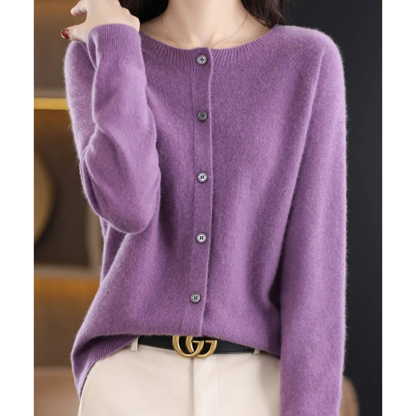 Women's Long Sleeve V-Neck Cardigan | Comfortable, Versatile & Ideal for Winter Wardrobe