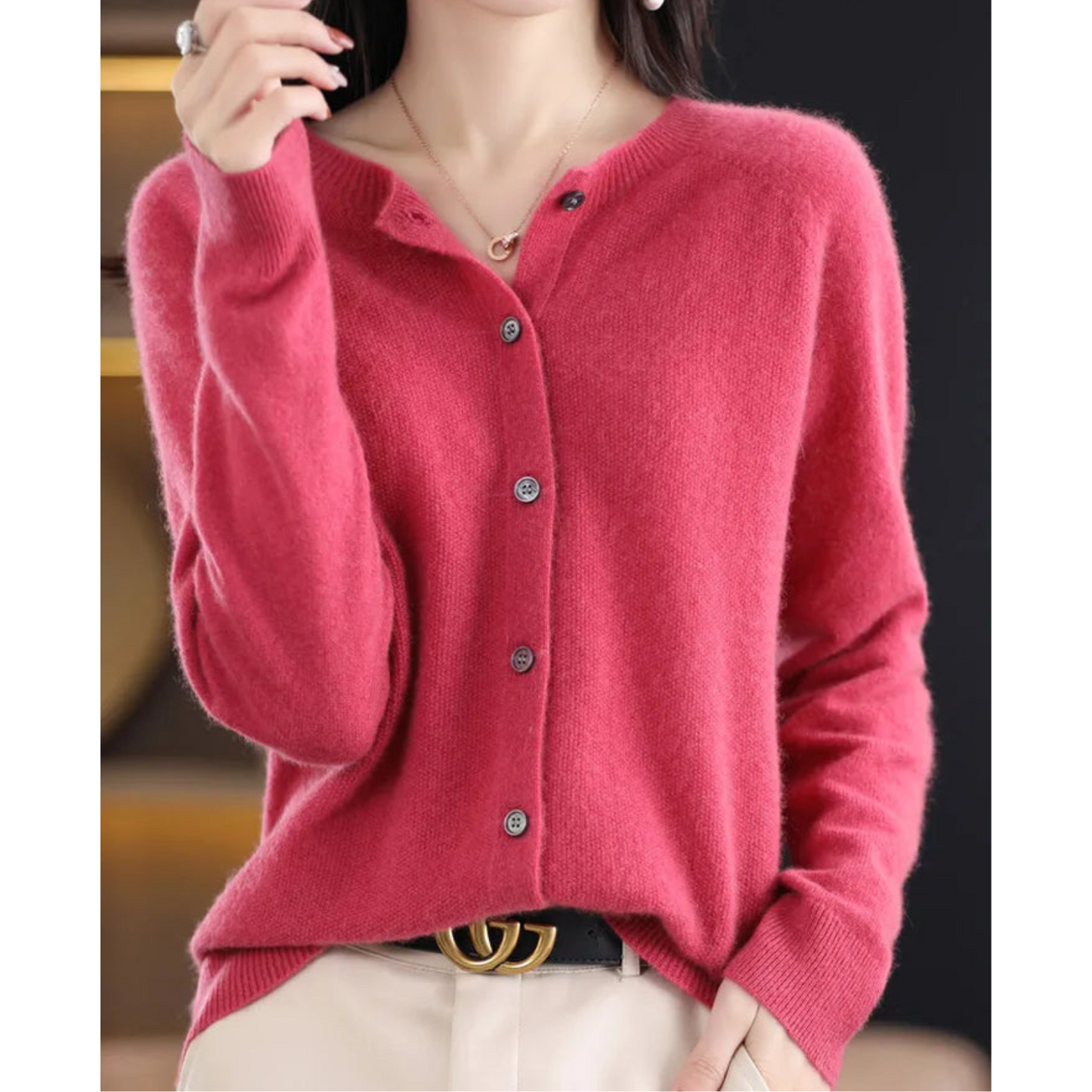 Women's Long Sleeve V-Neck Cardigan | Comfortable, Versatile & Ideal for Winter Wardrobe