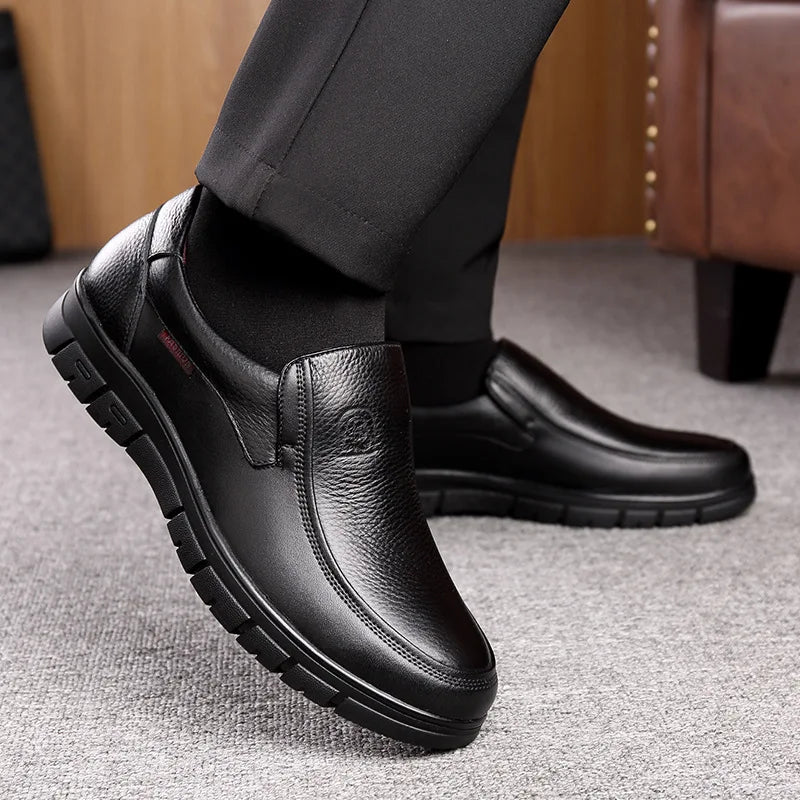 Men's Genuine Leather Casual Shoes | Breathable, Handcrafted & Comfortable for Outdoor Adventures
