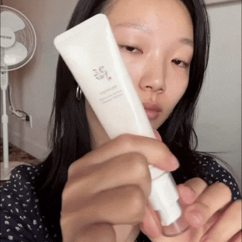 Korean Formula Eye Cream | Anti-Aging, Hydrating Formula with Ginseng & Retinal for Dark Circles and Fine Lines