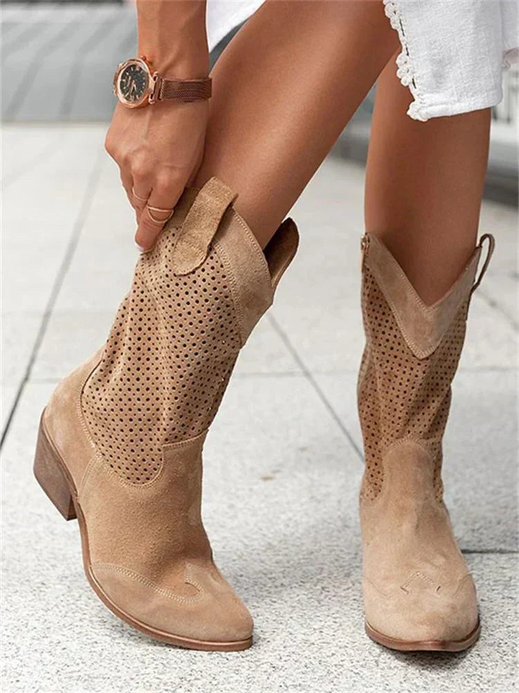 High-Quality Leather Boots | Comfortable, Durable & Versatile for All-Day Wear
