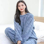 Women's Relaxed Fit 2-Piece Pyjama Set | Long Sleeve Top & Matching Pants for Home Lounging and Sleep