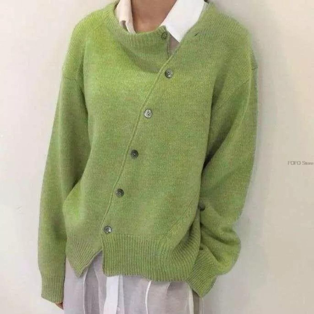 Cashmere Cardigan with Buttons | Soft, Warm & Comfortable for Women in Autumn & Winter