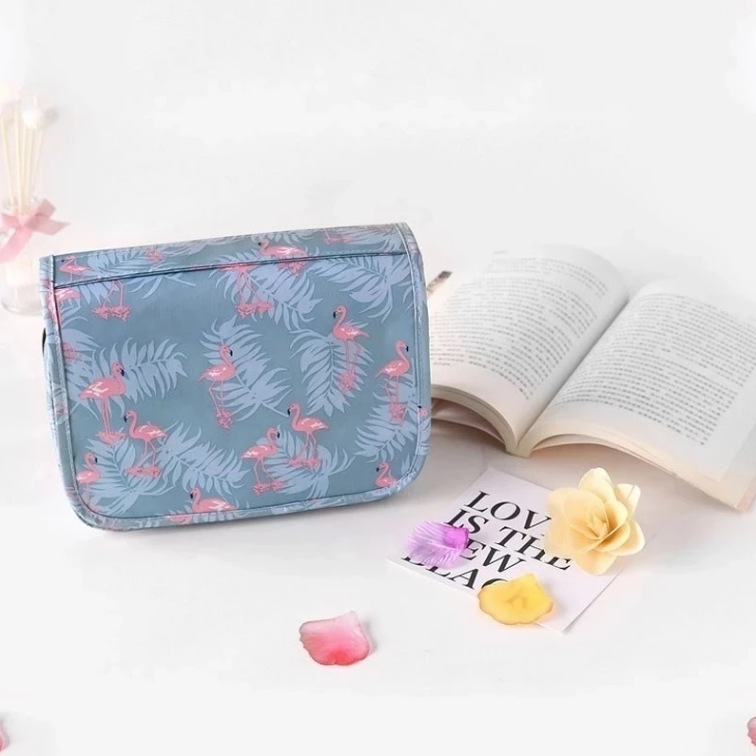 travel-makeup-bag